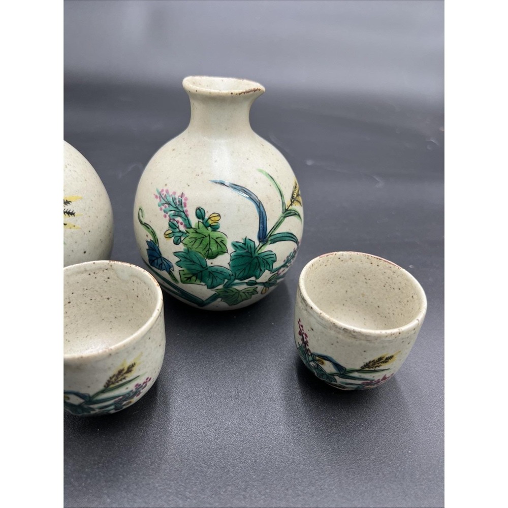 Hand Painted Ceramic Tokkuri Sake Set - Picture 3 of 6